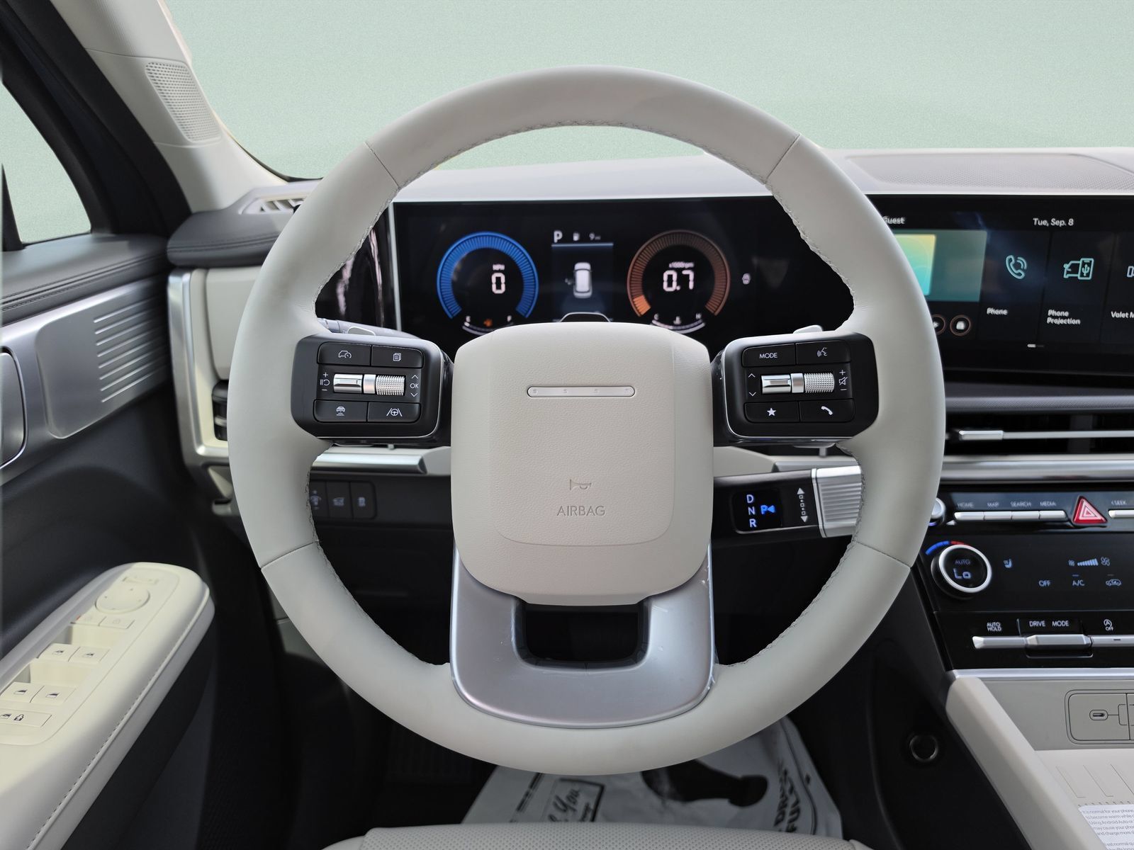 New 2027 Hyundai Santa Fe SEL FWD image 17