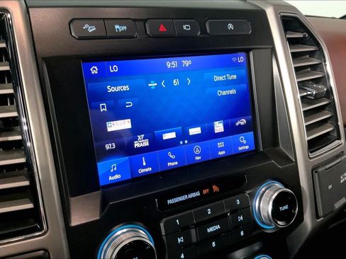 Used 2020 Ford F150 Platinum w/ Equipment Group 701A Luxury AWD/4WD image 6