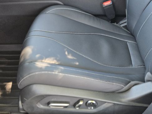 New 2025 Acura TLX w/ Technology Package image 18