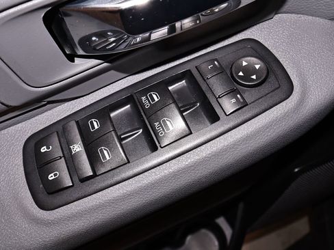 Used 2017 RAM 2500 Big Horn AWD/4WD image 12