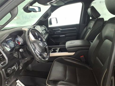 Used 2019 RAM 1500 Laramie image 12
