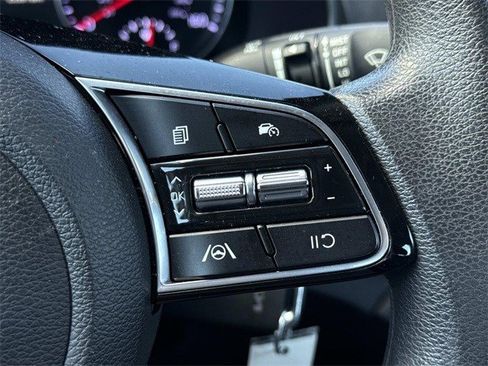 Certified 2023 Kia Forte LXS image 23