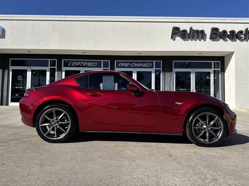 Used 2022 MAZDA MX-5 Miata RF Grand Touring image 24