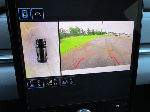 New 2026 GMC Terrain Denali AWD/4WD image 44