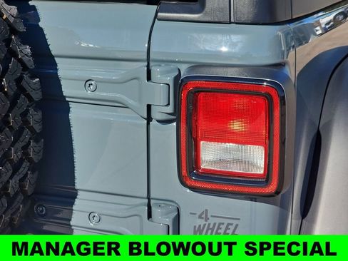 New 2026 Jeep Wrangler Unlimited Sport AWD/4WD image 40