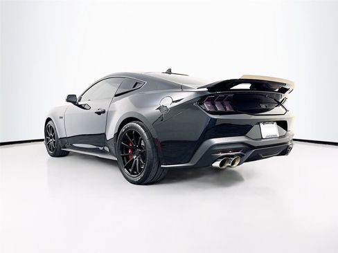 Used 2024 Ford Mustang GT w/ GT Performance Package RWD image 28