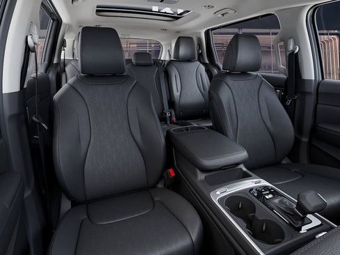 New 2026 Kia Carnival SX FWD image 15