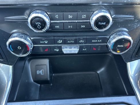 Certified 2022 Ford F150 XLT w/ Equipment Group 302A High image 29