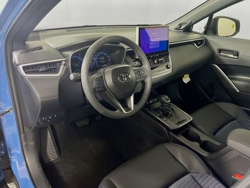 Used 2026 Toyota Corolla Cross XSE w/ Convenience Package image 12