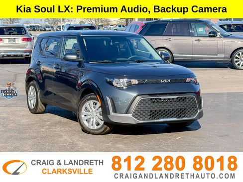 Used 2025 Kia Soul LX image 1