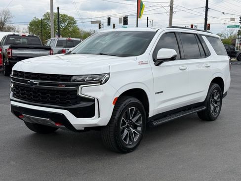 Used 2021 Chevrolet Tahoe Z71 w/ Z71 Signature Package AWD/4WD image 4