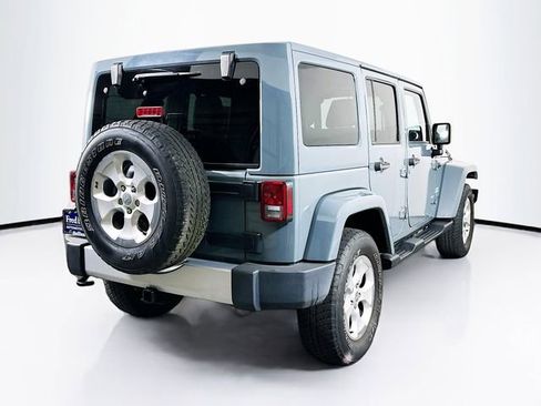 Used 2015 Jeep Wrangler Unlimited Sahara w/ Dual Top Group image 8