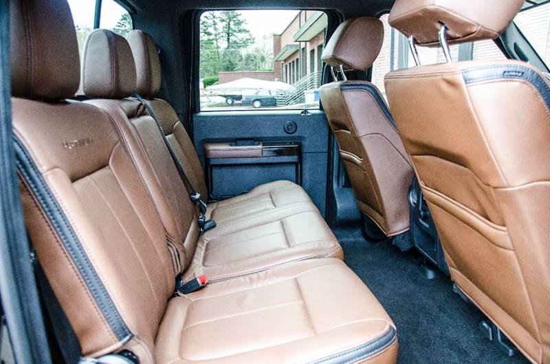 Used 2014 Ford F350 Lariat w/ Camper Package AWD/4WD image 6