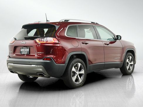 Used 2019 Jeep Cherokee Limited AWD/4WD image 5