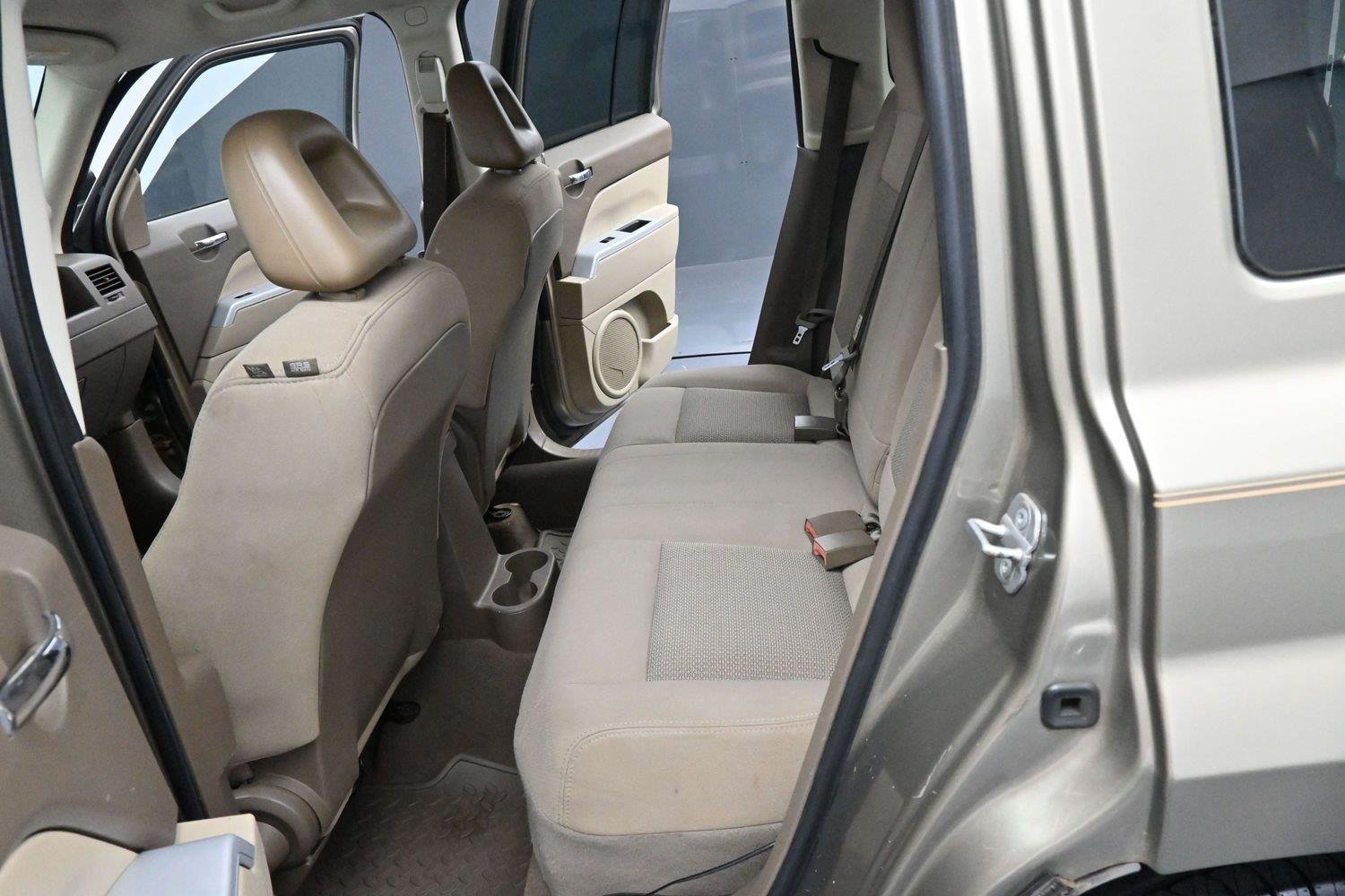 Used 2008 Jeep Patriot Sport FWD image 21