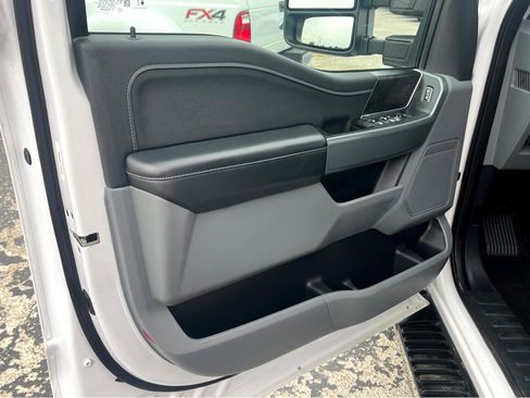 Used 2021 Ford F150 XLT w/ Equipment Group 301A Mid image 9