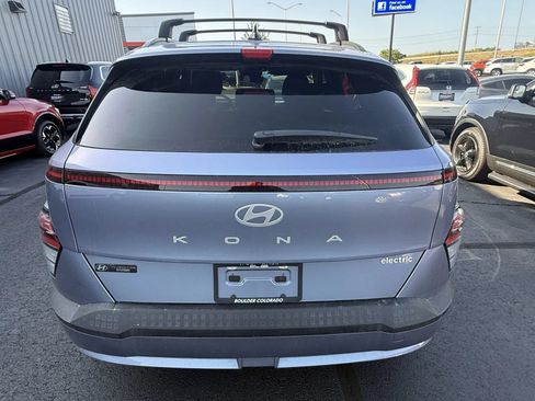 Used 2024 Hyundai Kona SEL FWD image 3