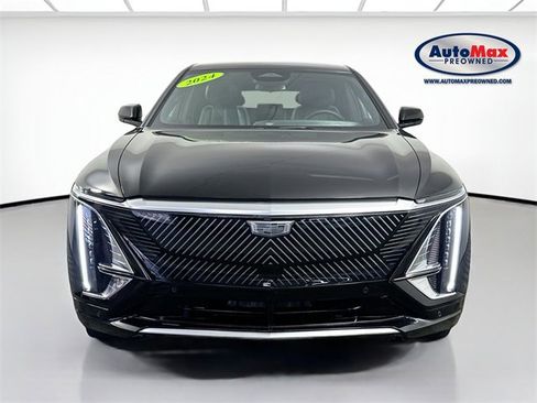 Used 2024 Cadillac Lyriq Tech image 7
