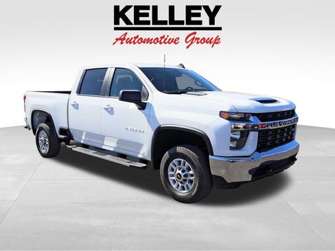 Used 2022 Chevrolet Silverado 2500 LT image 1