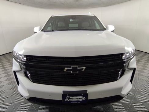 Certified 2022 Chevrolet Suburban RST w/ Luxury Package AWD/4WD image 2
