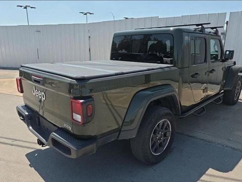 Used 2023 Jeep Gladiator Overland w/ Trailer Tow Package image 2