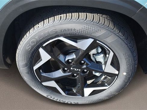 New 2026 Kia Seltos S image 11