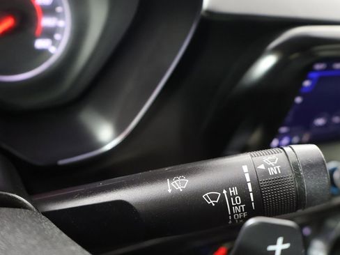 Used 2020 Chevrolet Camaro LT image 40