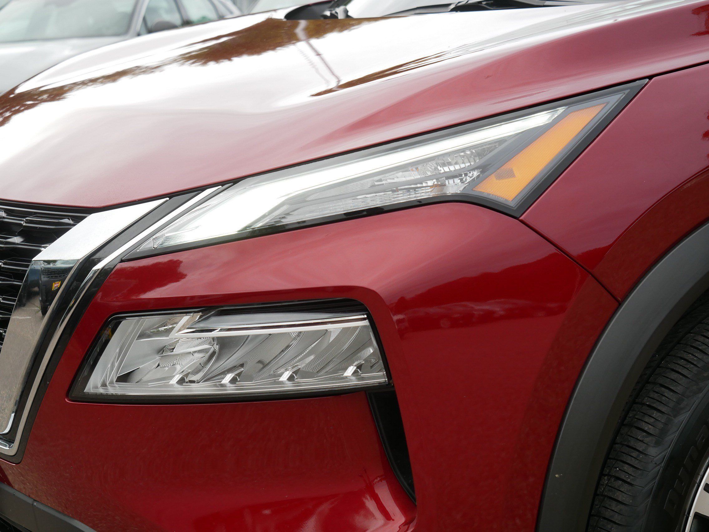 Certified 2023 Nissan Rogue SV AWD/4WD image 16