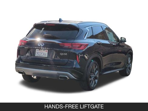 Used 2021 INFINITI QX50 Autograph w/ Premium White Leather Package image 8