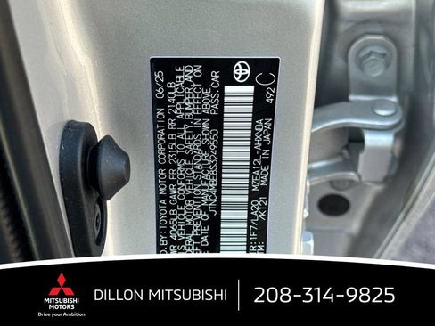 Used 2025 Toyota Corolla XSE FWD image 28