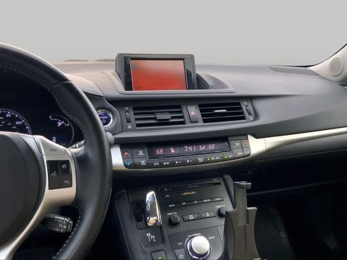 Used 2012 Lexus CT 200h Premium w/ Premium Audio Pkg FWD image 4