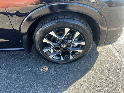 Used 2026 Honda HR-V EX-L image 10