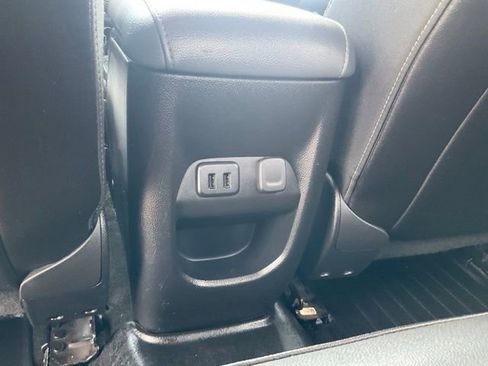 Used 2018 Chevrolet Colorado Z71 AWD/4WD image 25