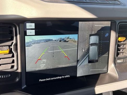 Used 2022 Ford Bronco Badlands w/ Sasquatch Package image 14