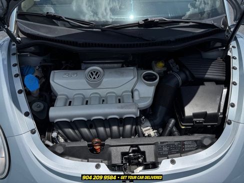 Used 2010 Volkswagen Beetle Convertible FWD image 31