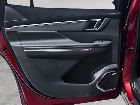 New 2025 Buick Enclave Sport Touring w/ Power Package image 25