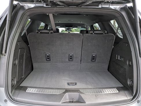 Certified 2025 Chevrolet Tahoe Premier RWD image 29