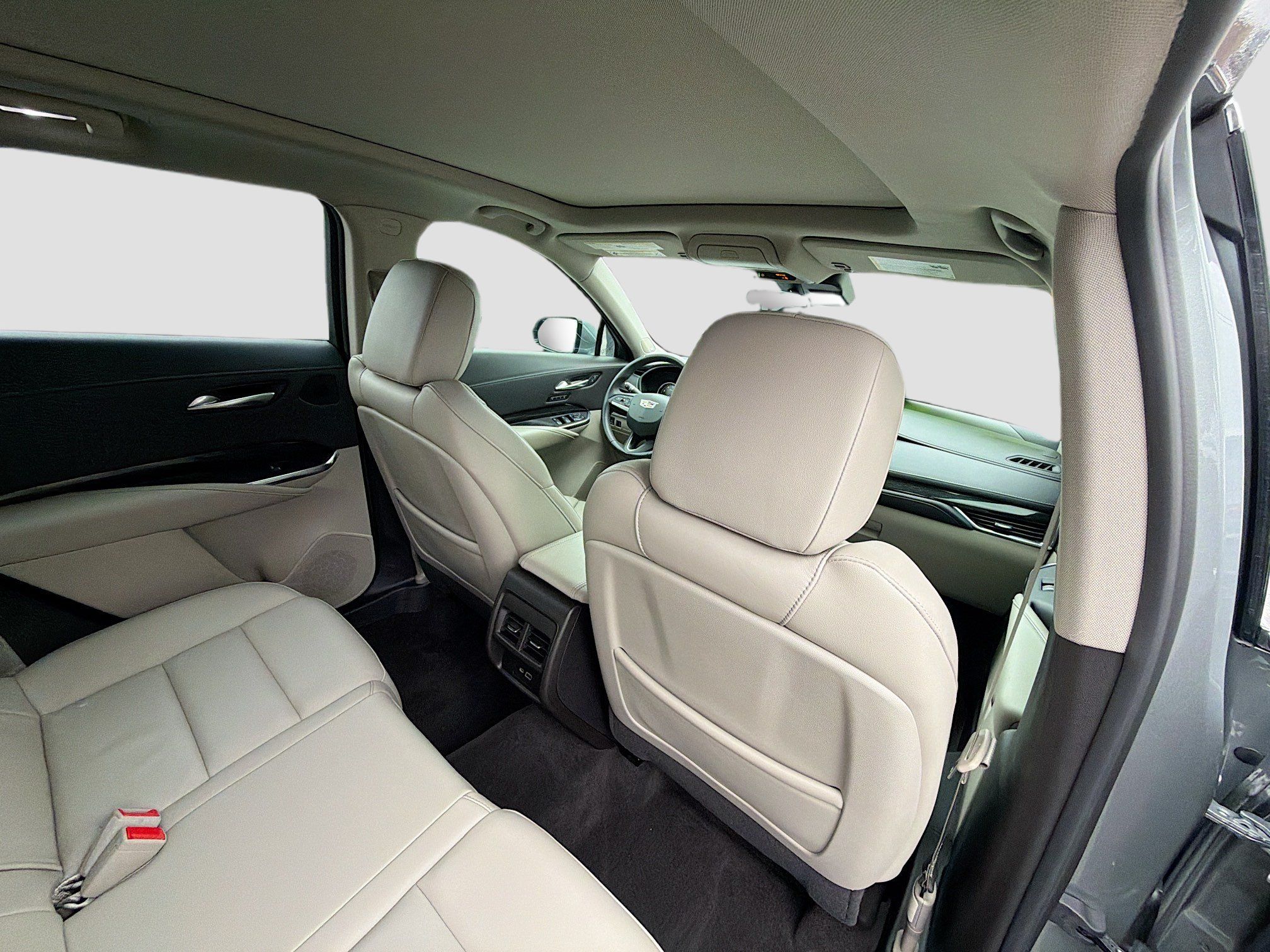 Used 2023 Cadillac XT4 Premium Luxury FWD image 28