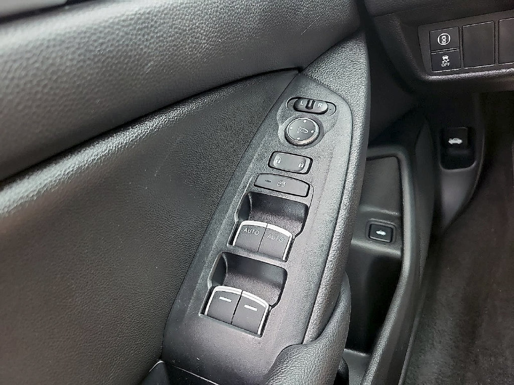 Used 2019 Honda Accord Sport image 13