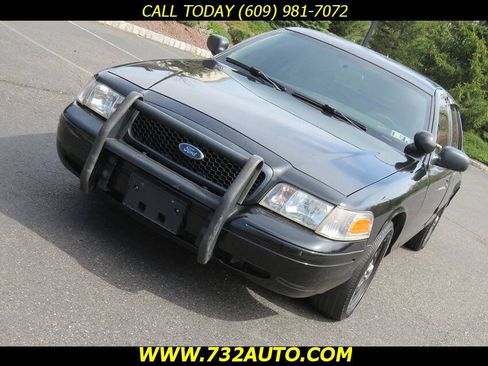 Used 2005 Ford Crown Victoria Police Interceptor RWD image 19