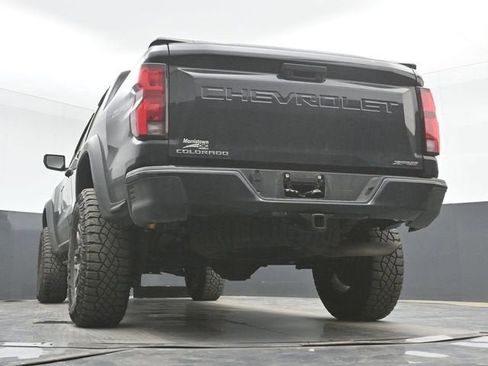 Used 2024 Chevrolet Colorado ZR2 image 33