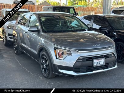 Used 2024 Kia Niro LX