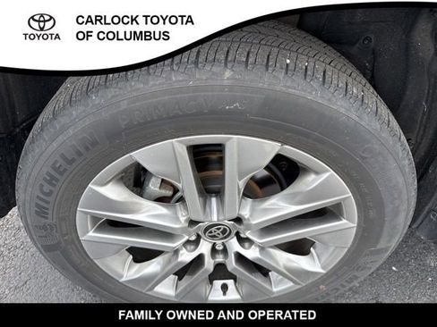Used 2023 Toyota RAV4 XLE Premium AWD/4WD image 5