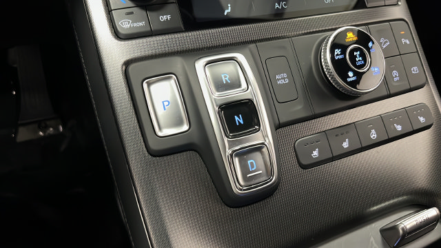 Used 2025 Hyundai Palisade Calligraphy AWD/4WD image 19