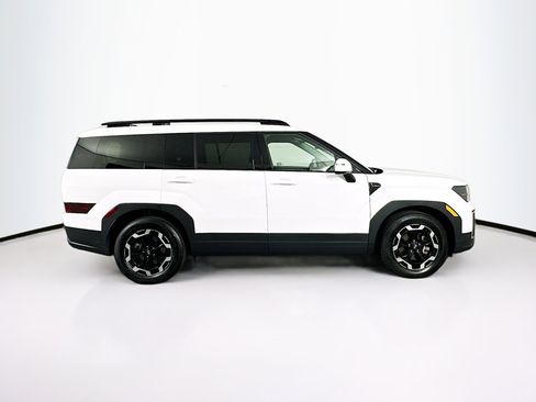Used 2025 Hyundai Santa Fe SEL image 10