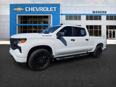 New 2025 Chevrolet Silverado 1500 Custom w/ Turbomax Blackout Package