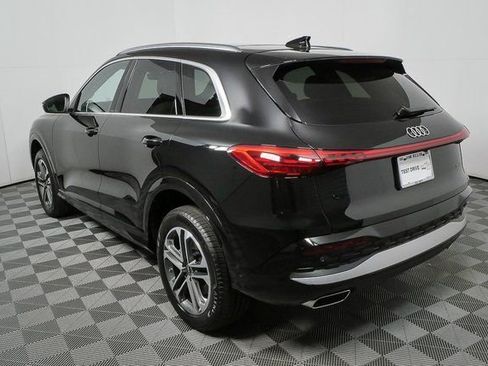 New 2025 Audi Q5 Premium image 30