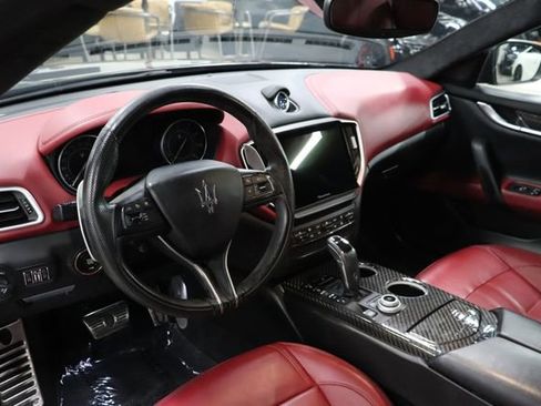 Used 2023 Maserati Ghibli Modena Q4 AWD/4WD image 14