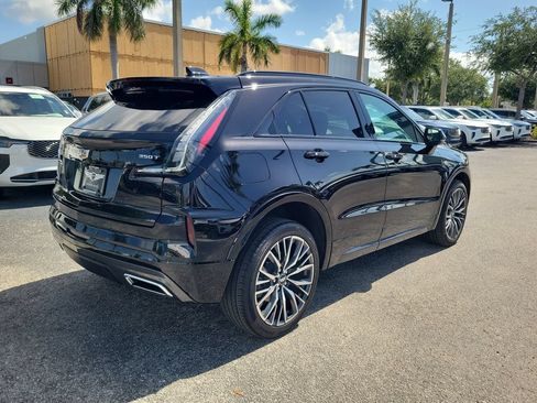 Used 2024 Cadillac XT4 Sport FWD image 2