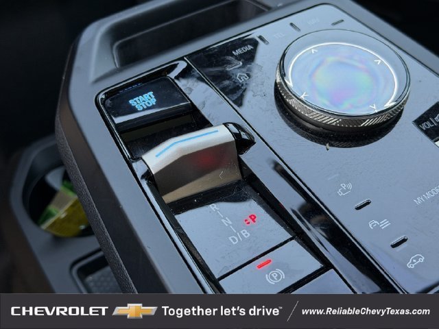 Used 2022 BMW iX xDrive50 w/ Premium Package AWD/4WD image 20